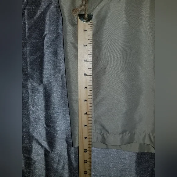 Firethorn Golf Shorts Mens Beige Label Reads Size 36 Model Style E17329 FTZ - Picture 9 of 13